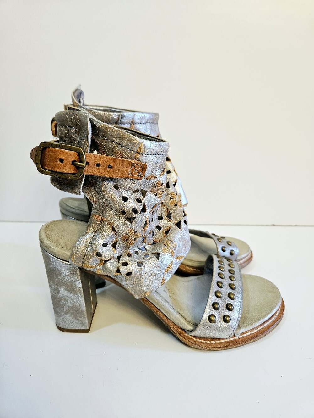AS 98 Silver Leather Heels Size 38 US 7.5-8 Boho Metallic Sandals EUC